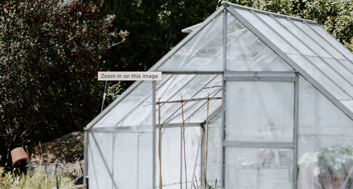 How to Choose and Install the Right Glazing Clips for Your Greenhouse